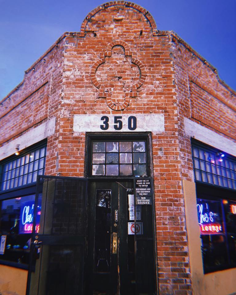 Che's Lounge