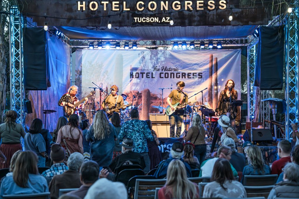 gift horse band