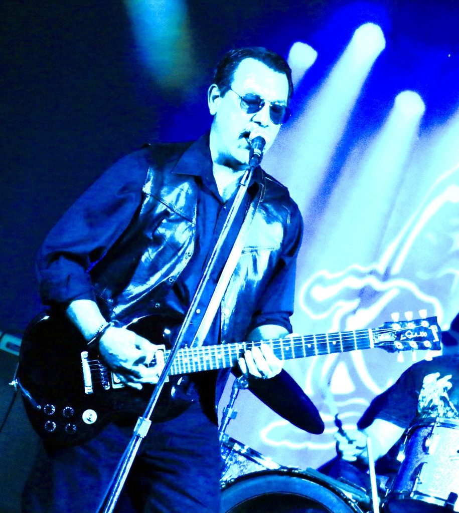 The Brad Harris Band 1 The Brad Harris Band